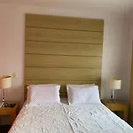 Hotel E-Suits